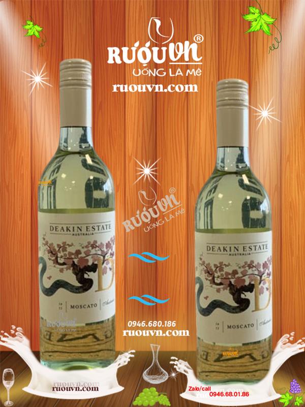 ruou--vang--deakin-estate-moscato