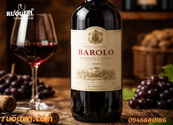 muc-gia-ruou-vang-barolo