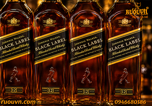 ruou-johnnie-walker-chinh-hang